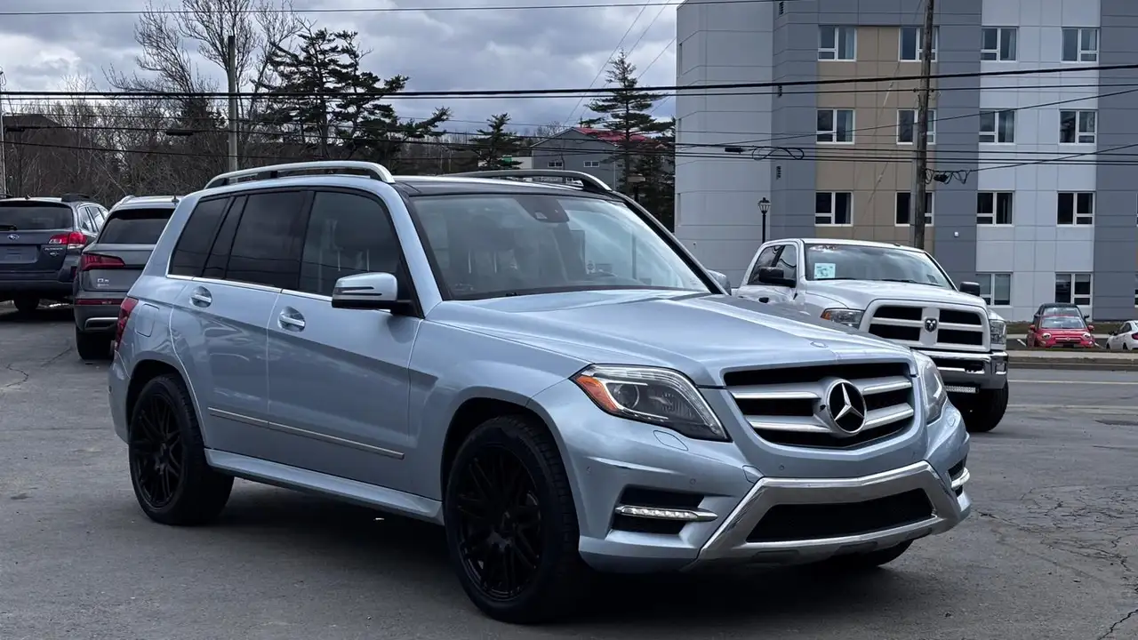 Mercedes-Benz GLK-Class снимка Mercedes-Benz GLK-Class