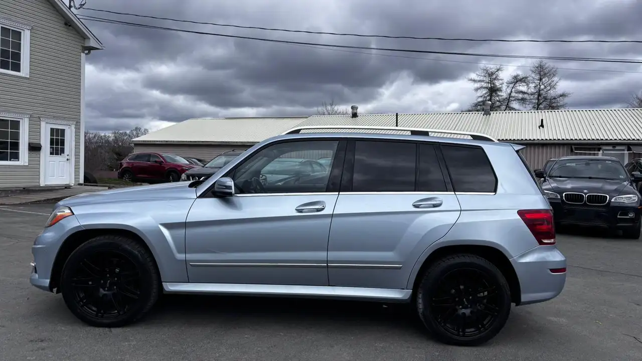 Mercedes-Benz GLK-Class снимка Mercedes-Benz GLK-Class