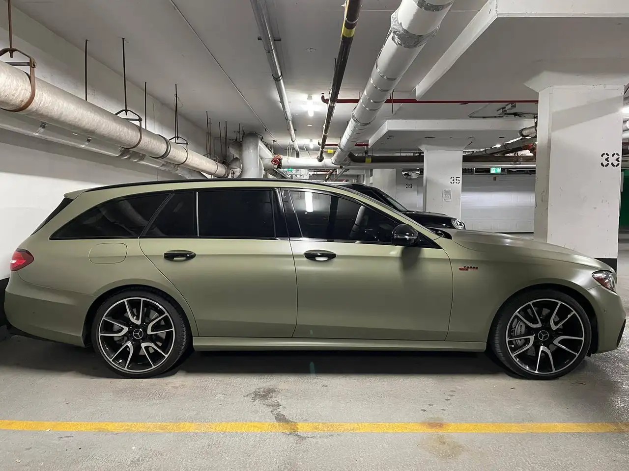 Mercedes-Benz E-Class photo Mercedes-Benz E-Class