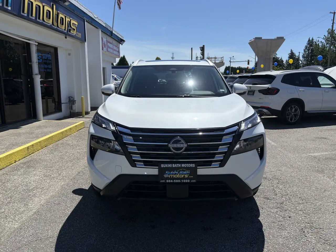 Nissan Rogue снимка Nissan Rogue