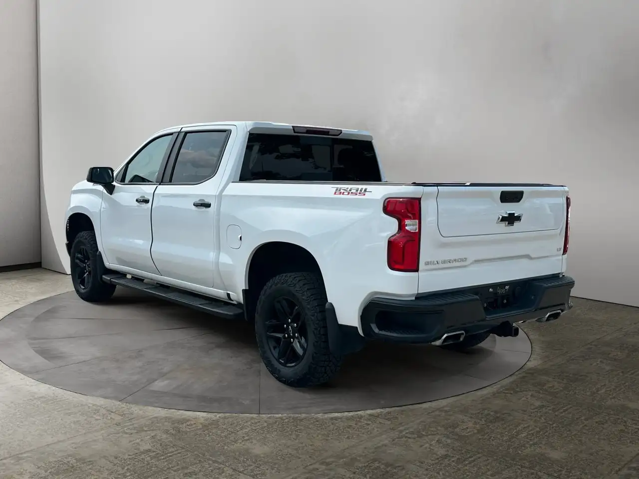 Chevrolet Silverado 1500 снимка Chevrolet Silverado 1500