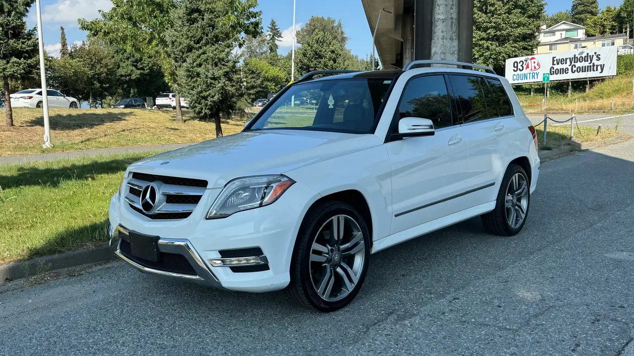 Mercedes-Benz GLK-Class снимка Mercedes-Benz GLK-Class