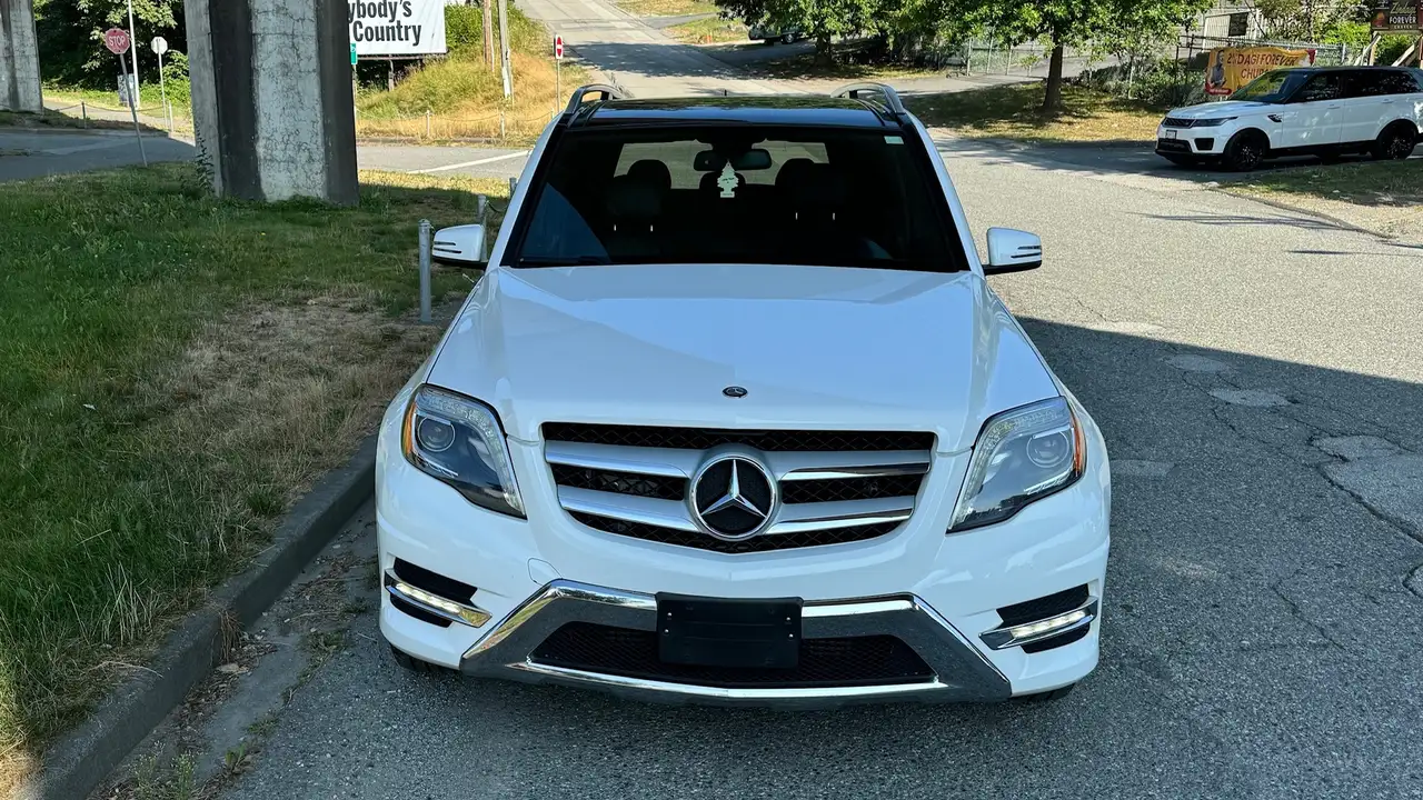 Mercedes-Benz GLK-Class снимка Mercedes-Benz GLK-Class