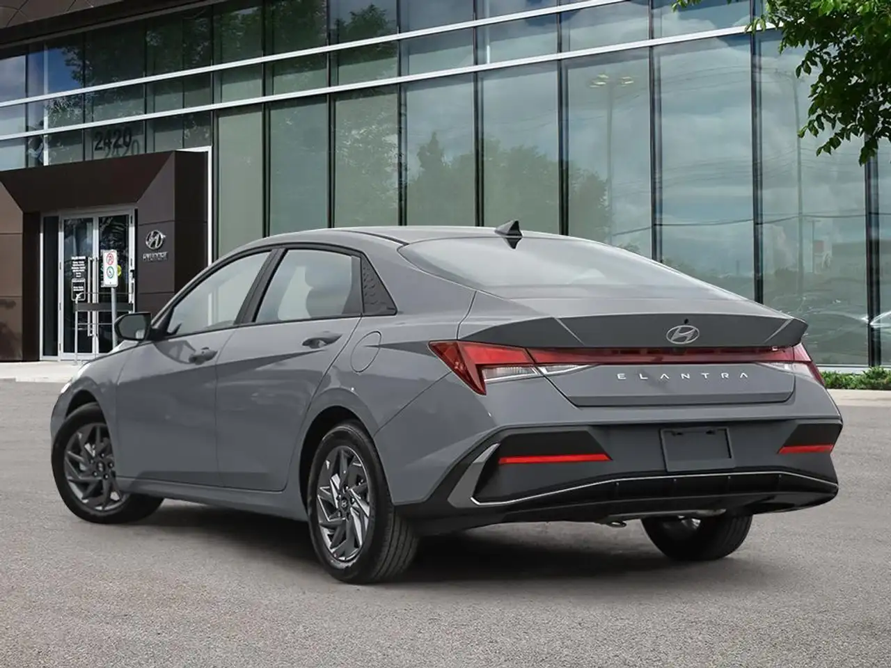 Hyundai ELANTRA снимка Hyundai ELANTRA