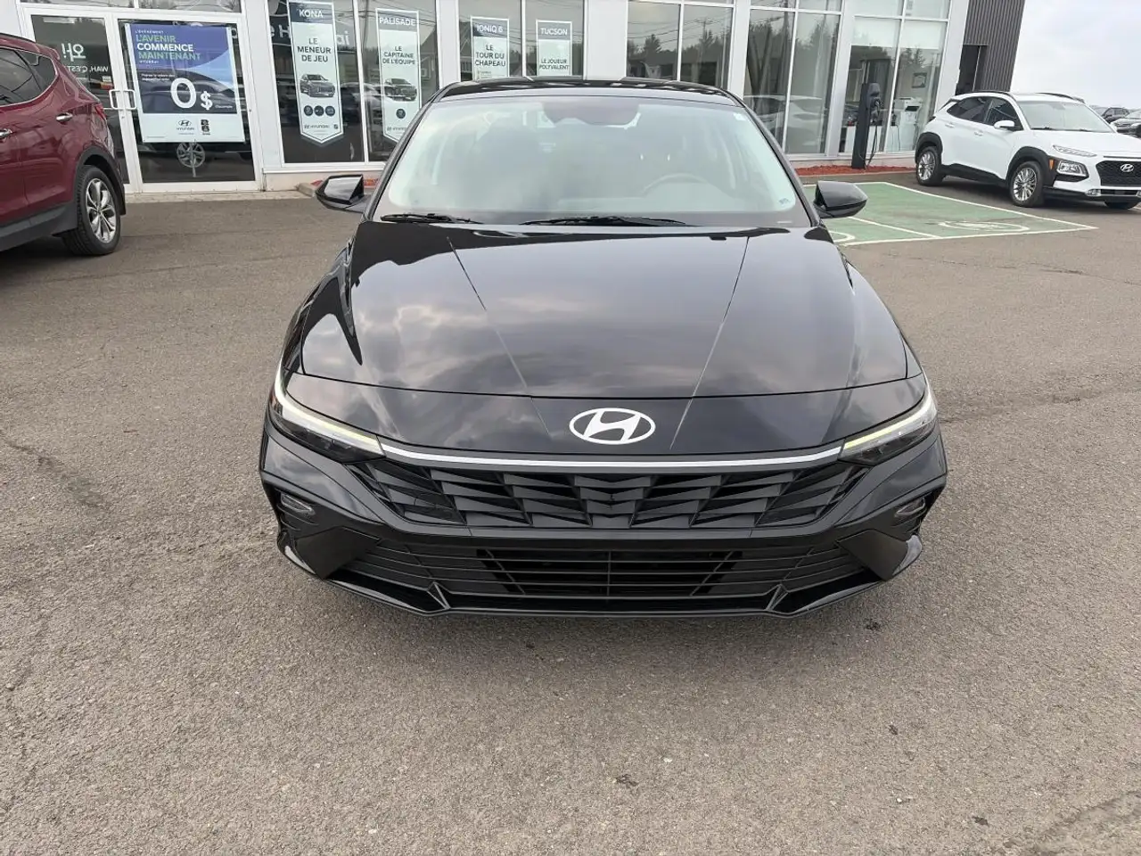 Hyundai ELANTRA fotografie Hyundai ELANTRA