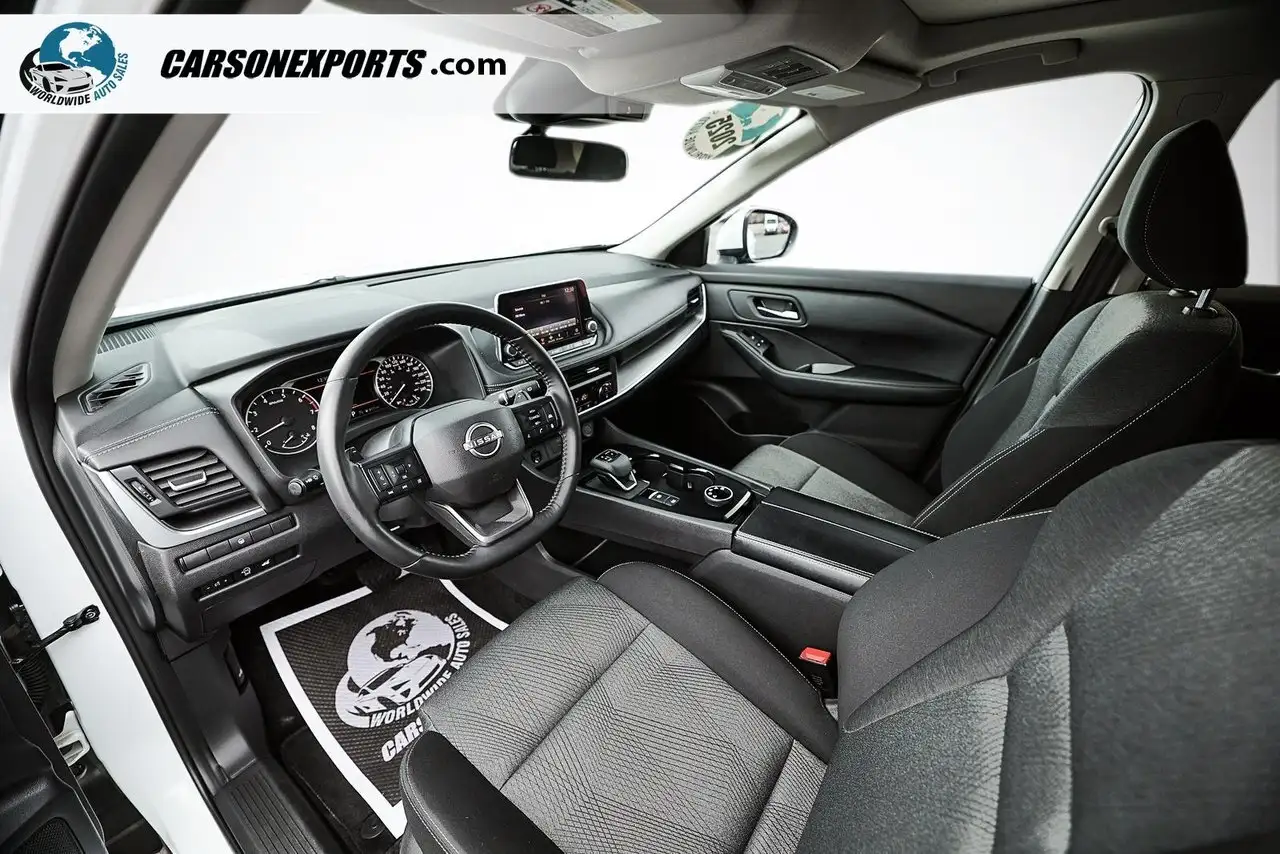 Nissan Rogue снимка Nissan Rogue