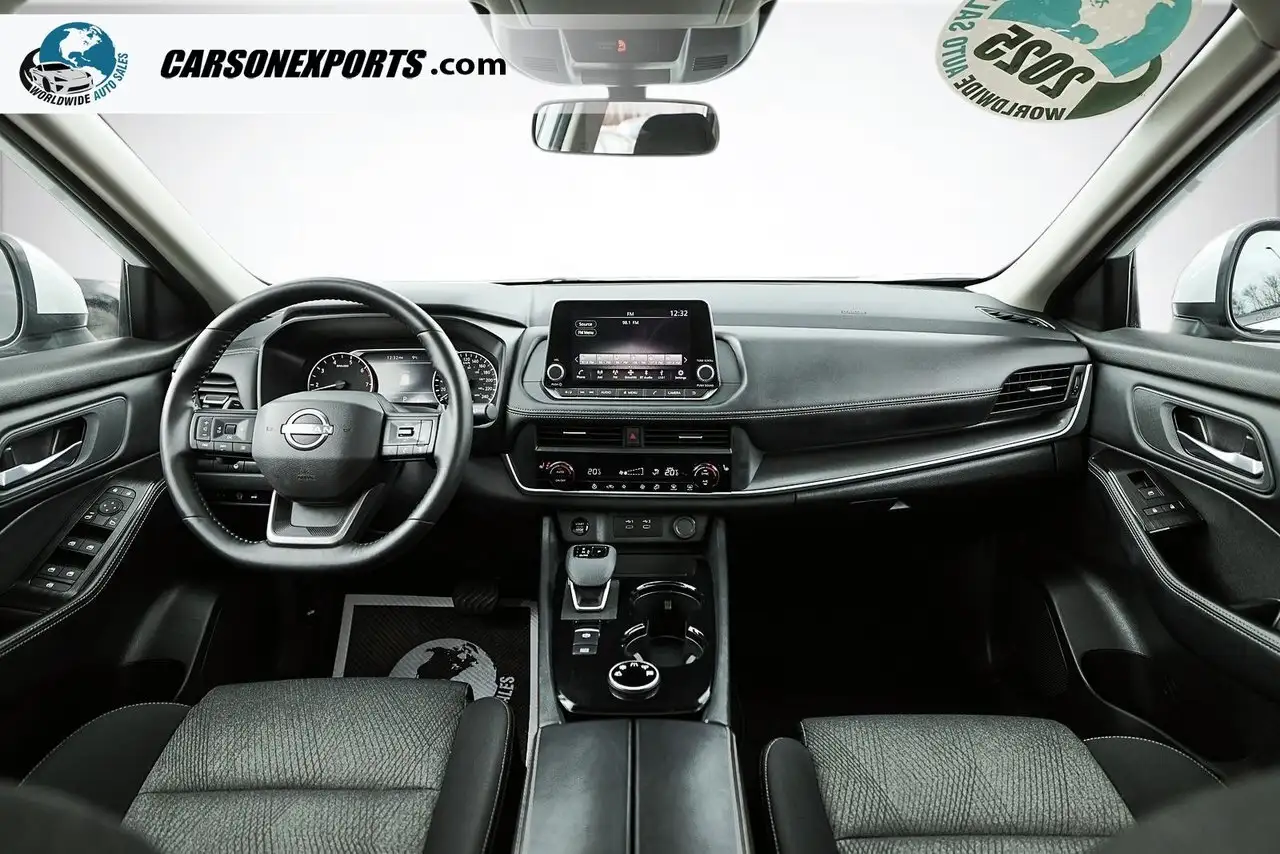 Nissan Rogue снимка Nissan Rogue