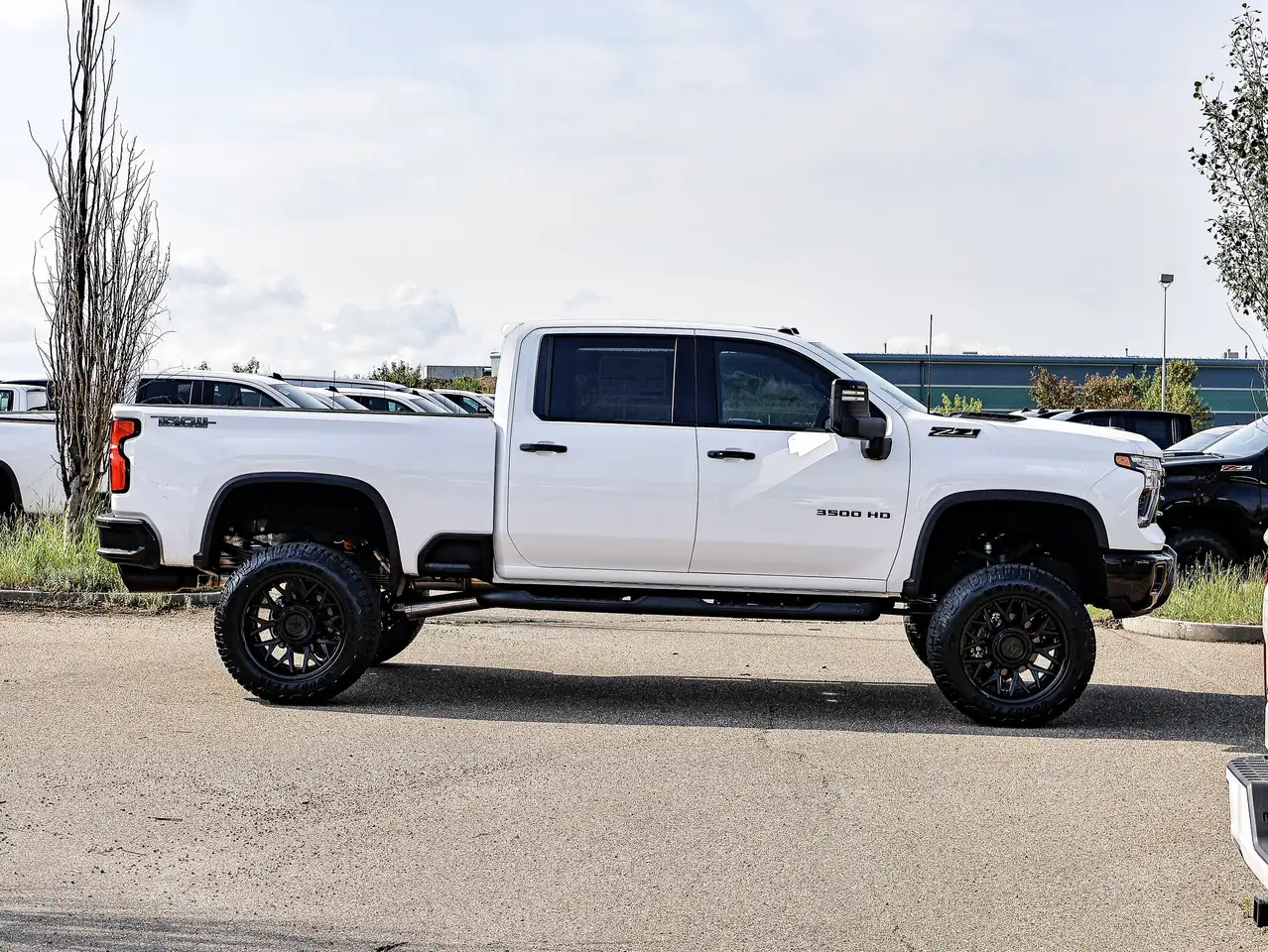 Chevrolet Silverado 3500 снимка Chevrolet Silverado 3500