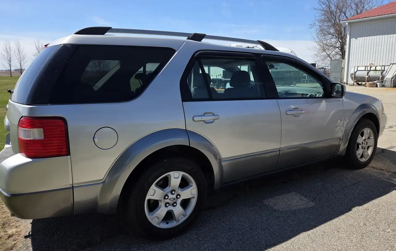 Ford Freestyle photo Ford Freestyle