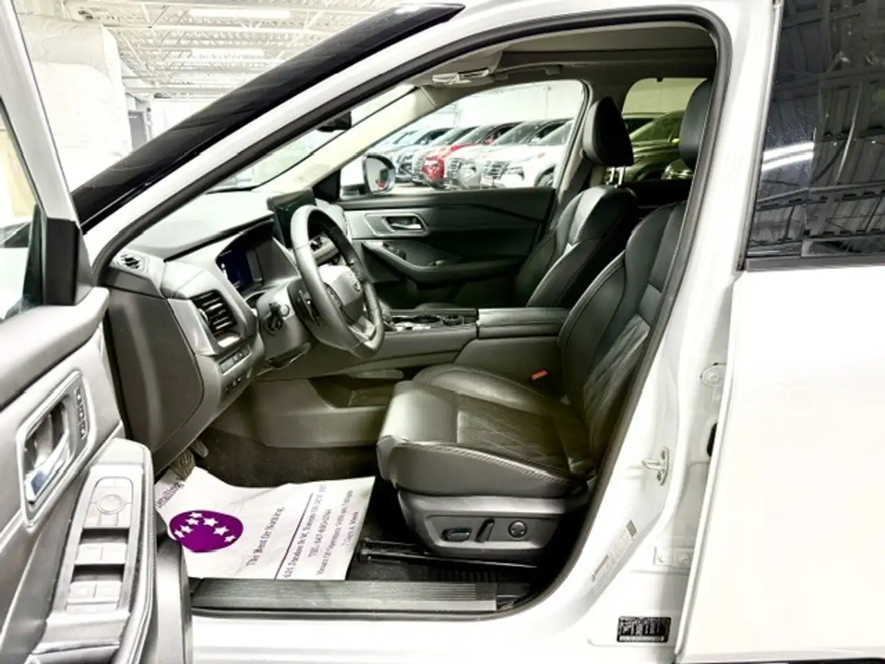 Nissan Rogue снимка Nissan Rogue