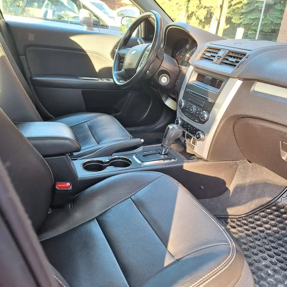 Ford Fusion снимка Ford Fusion