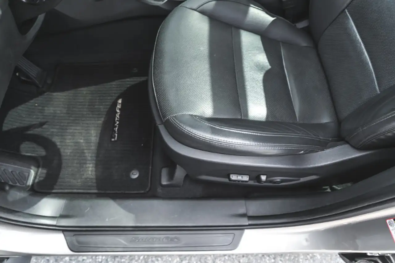 Hyundai SANTA FE снимка Hyundai SANTA FE