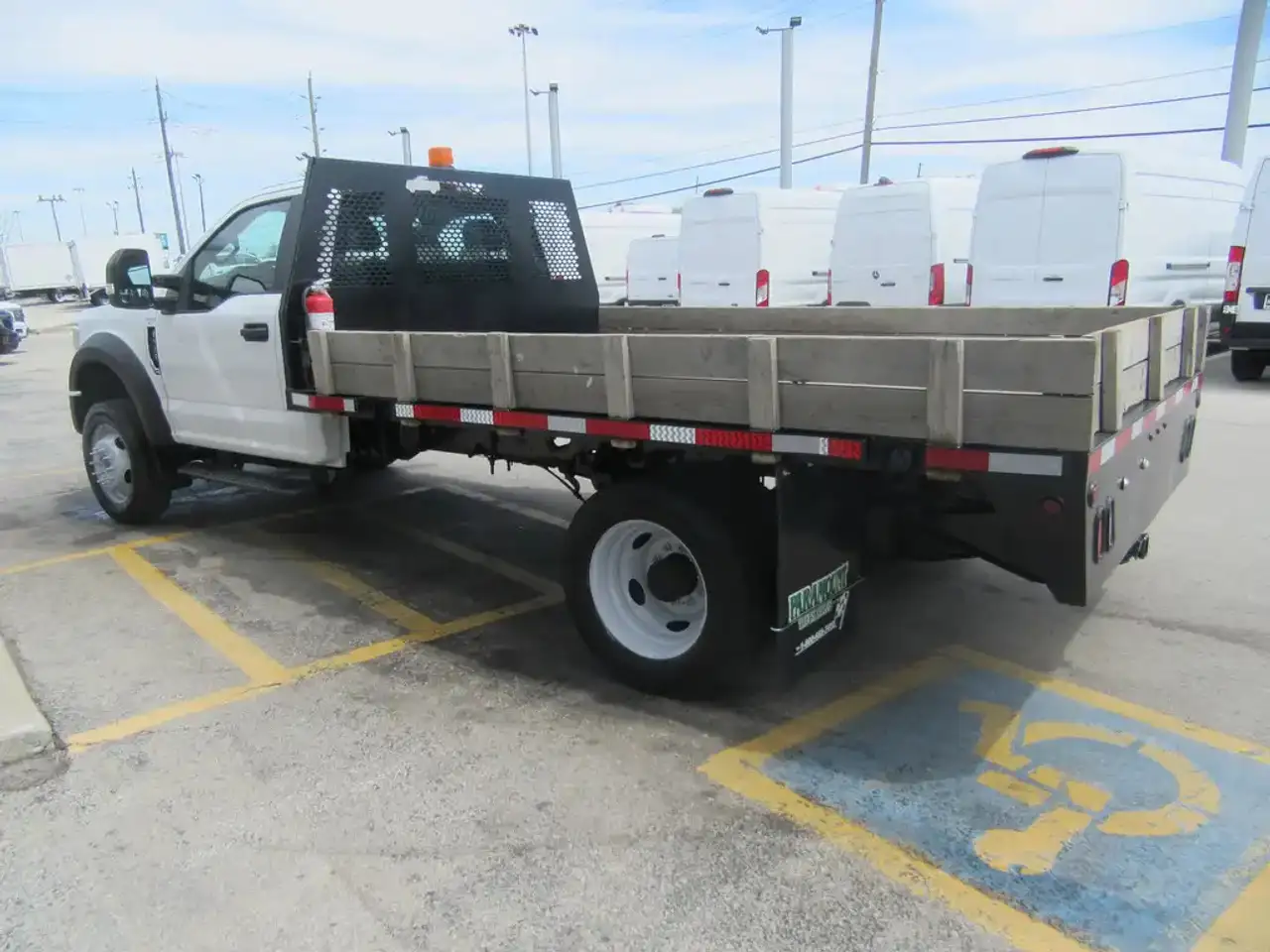 Ford F 550 photo Ford F 550