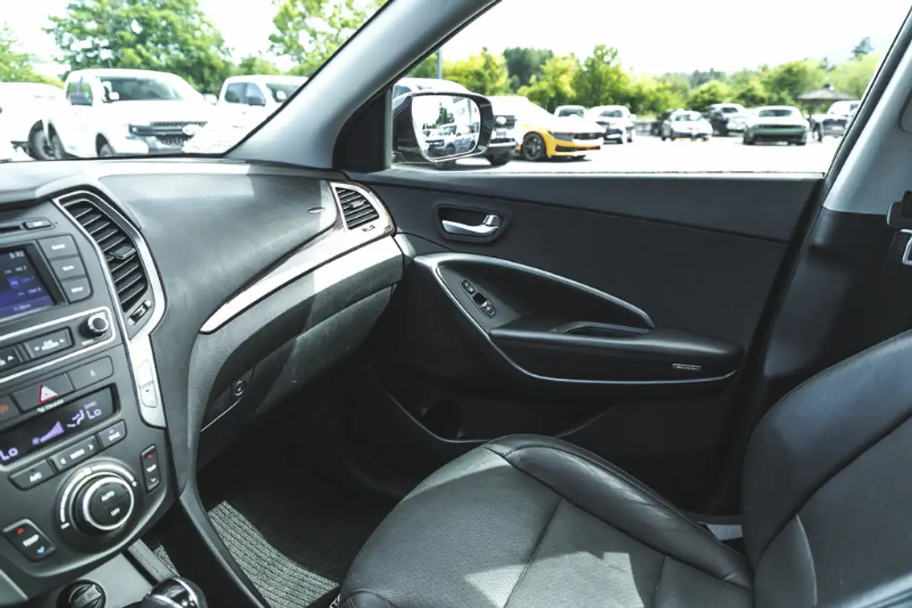 Hyundai SANTA FE снимка Hyundai SANTA FE