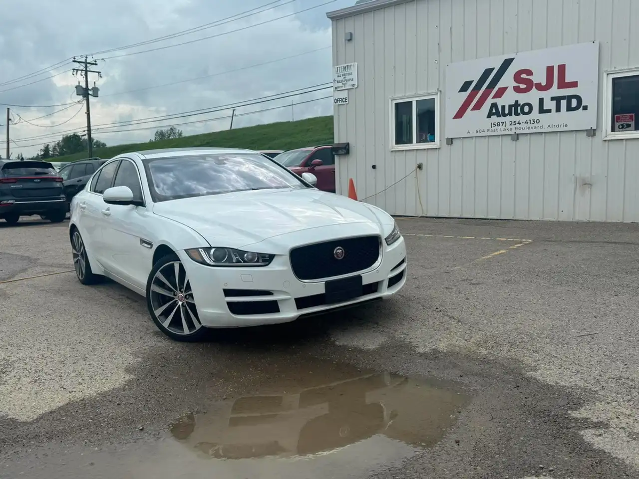 2017 Jaguar XE