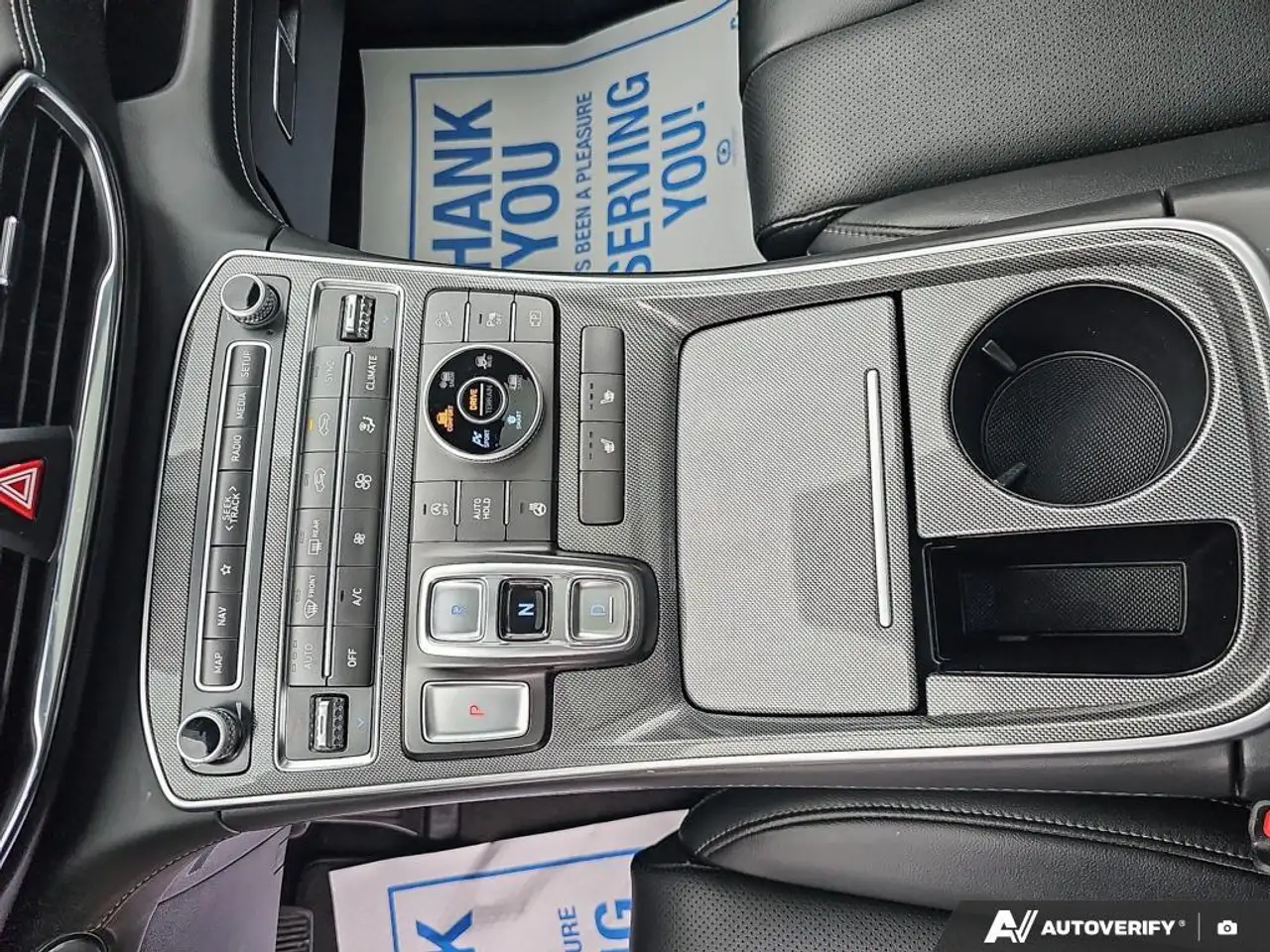 Hyundai SANTA FE снимка Hyundai SANTA FE