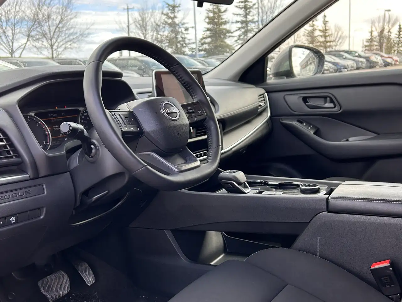 Nissan Rogue photo Nissan Rogue