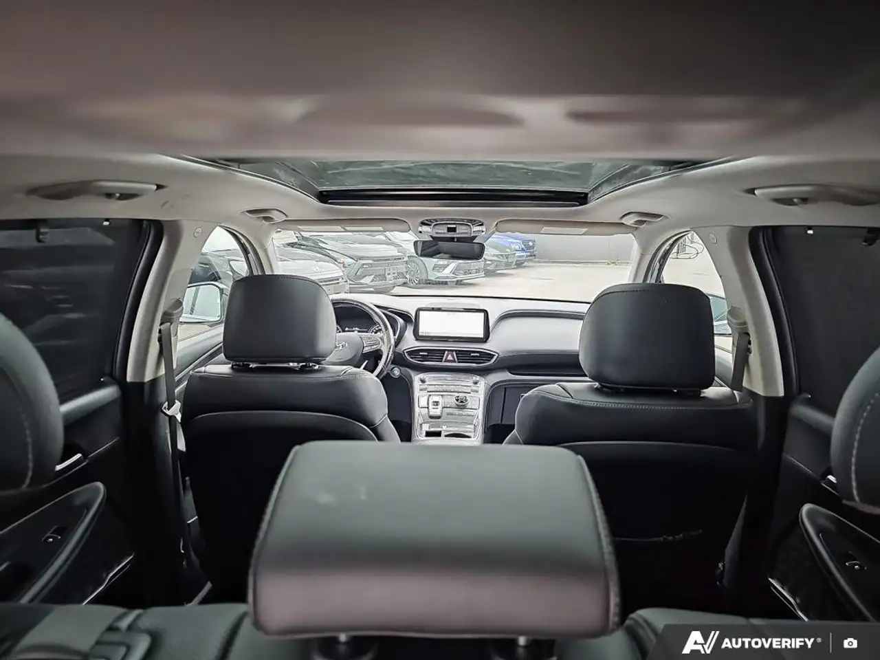 Hyundai SANTA FE снимка Hyundai SANTA FE