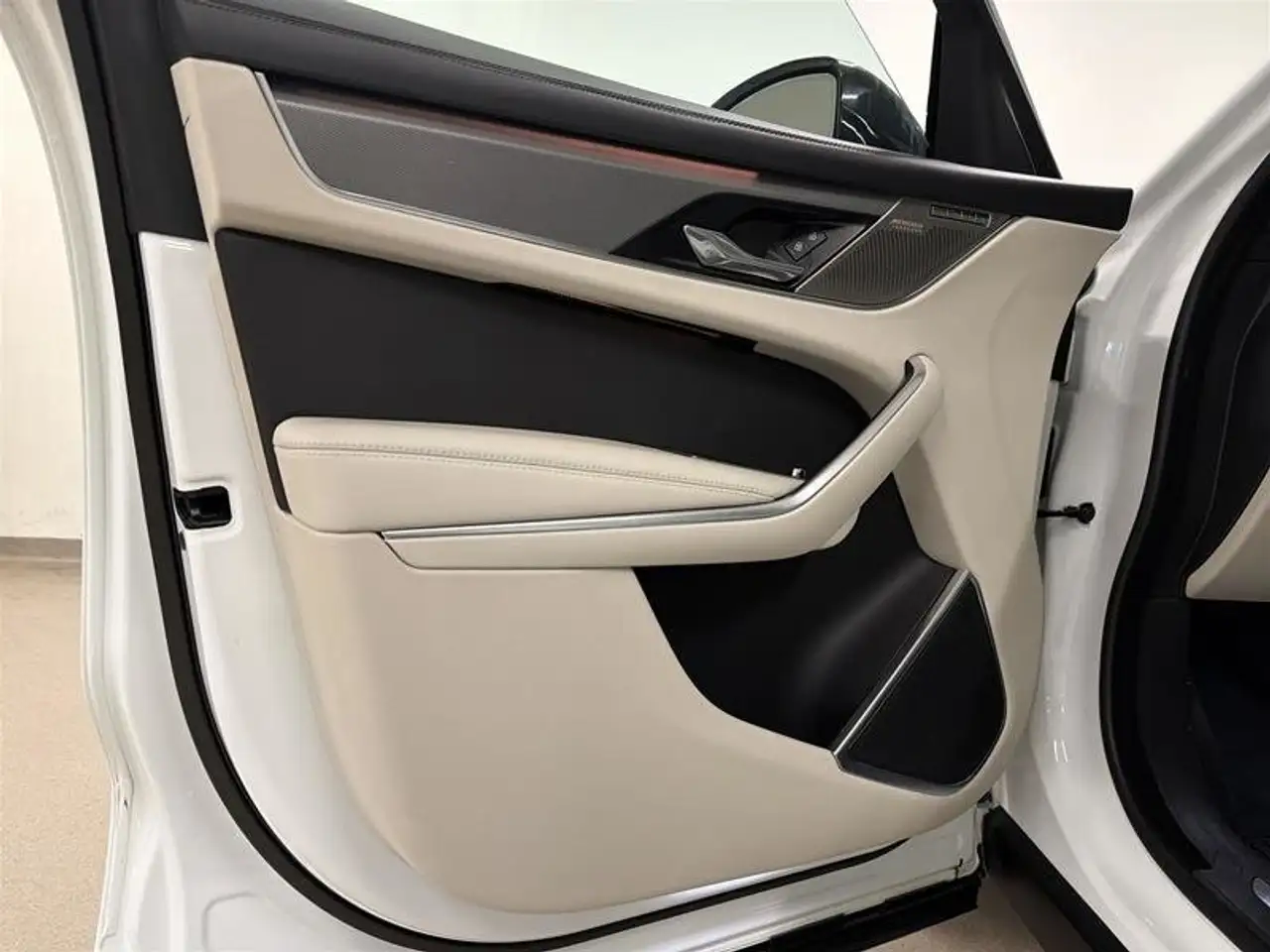Jaguar F-Pace fotografie Jaguar F-Pace