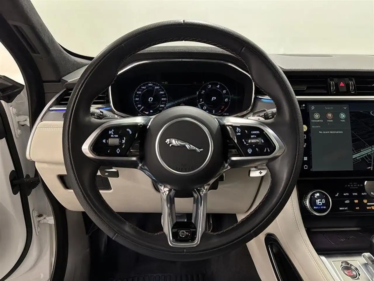 Jaguar F-Pace fotografie Jaguar F-Pace