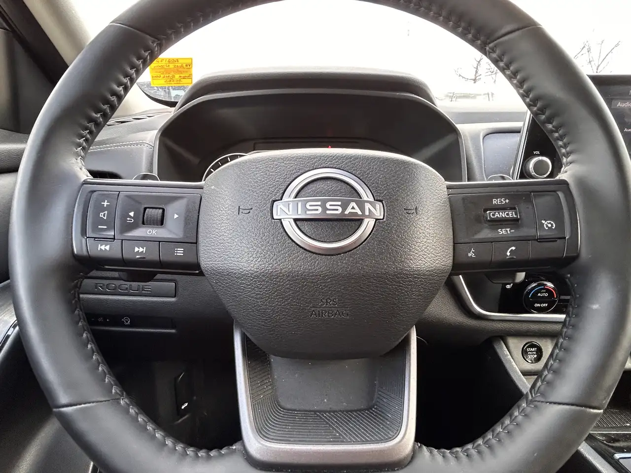 Nissan Rogue photo Nissan Rogue