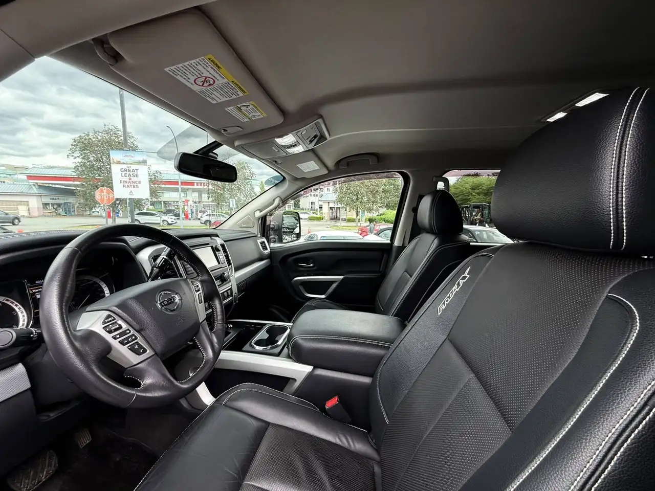Nissan Titan XD снимка Nissan Titan XD