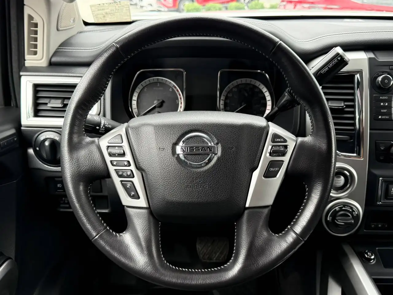 Nissan Titan XD снимка Nissan Titan XD