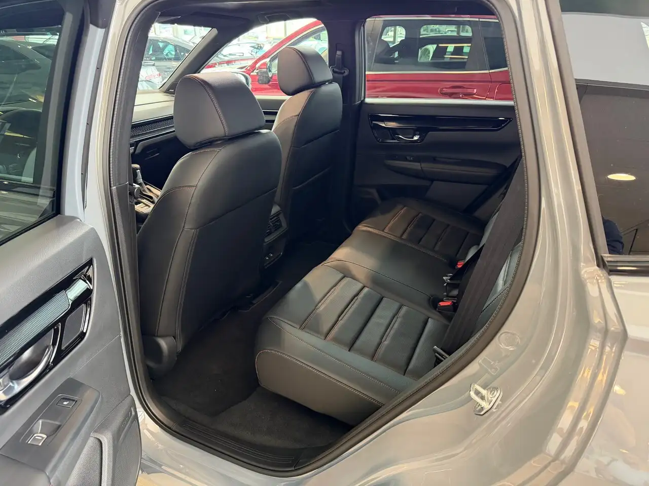 Honda CR-V photo Honda CR-V