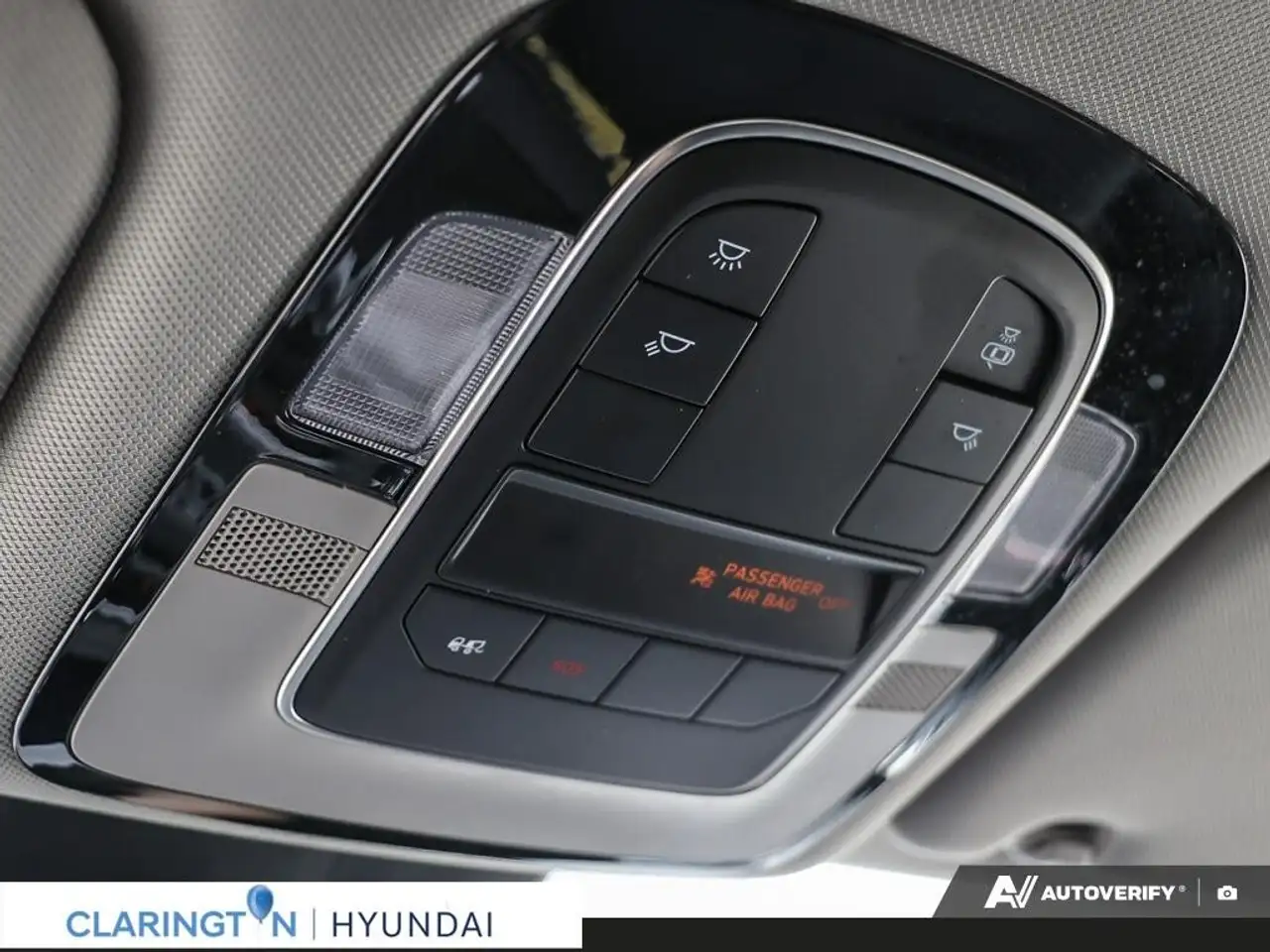 Hyundai SANTA FE photo Hyundai SANTA FE