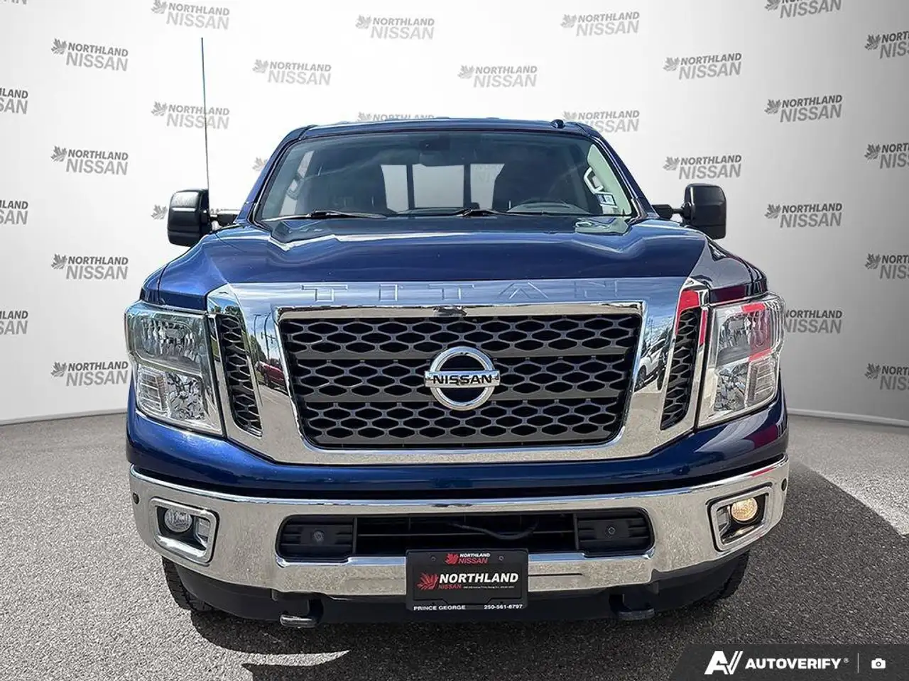 Nissan Titan XD снимка Nissan Titan XD