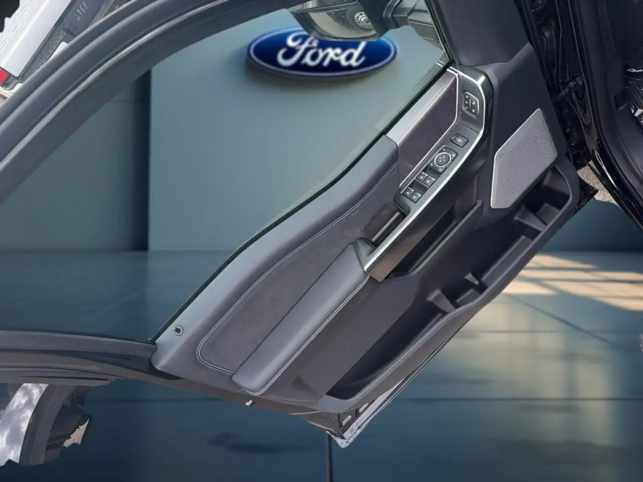 Ford F 350 снимка Ford F 350