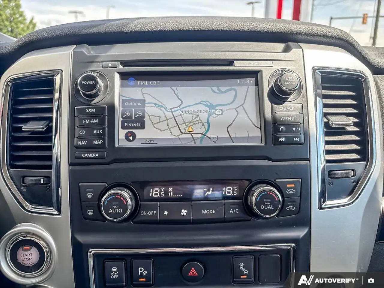 Nissan Titan XD снимка Nissan Titan XD