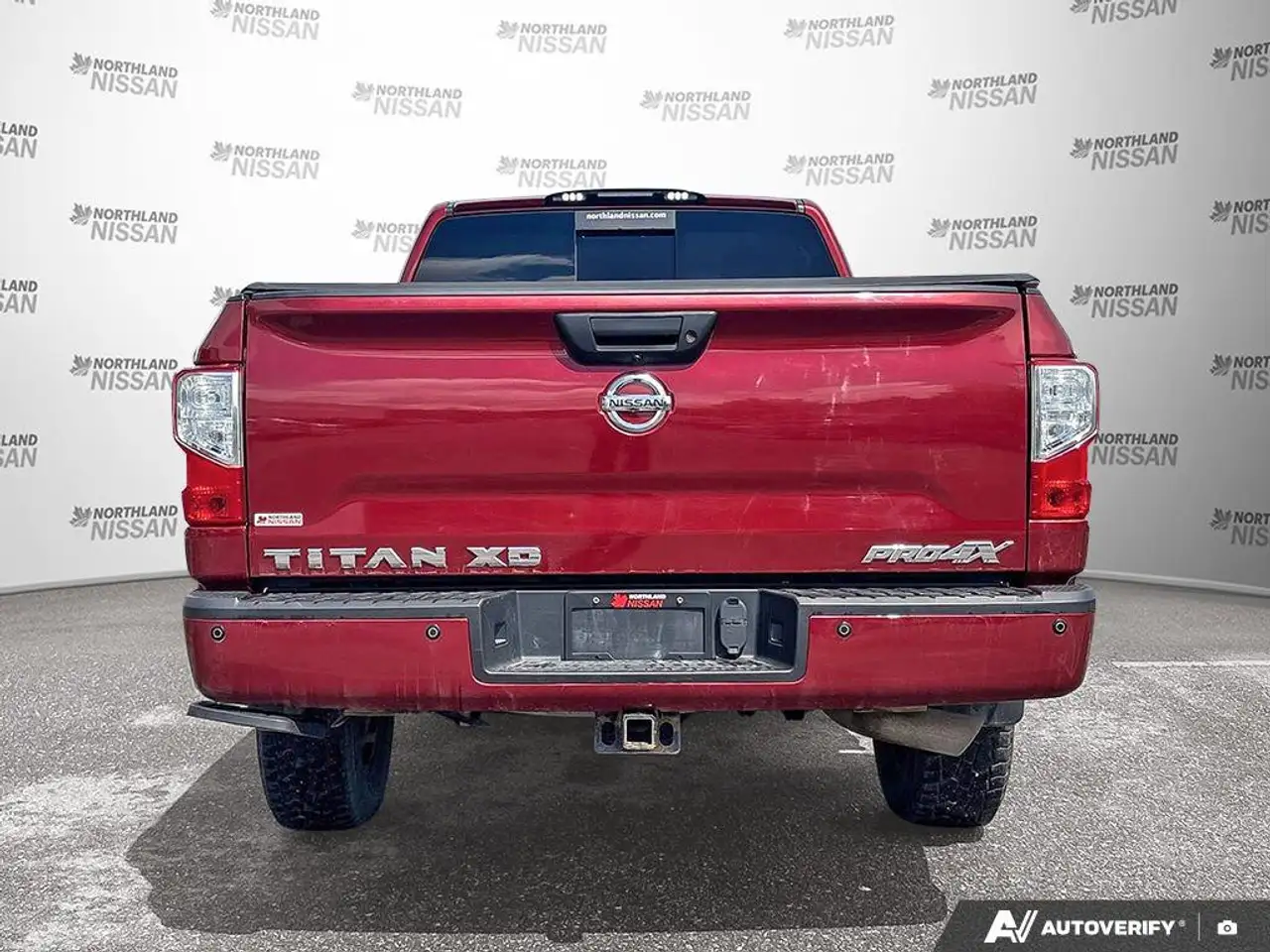Nissan Titan XD снимка Nissan Titan XD