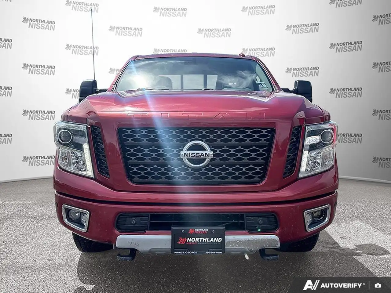 Nissan Titan XD снимка Nissan Titan XD