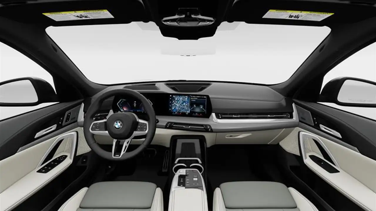 BMW X1 снимка BMW X1