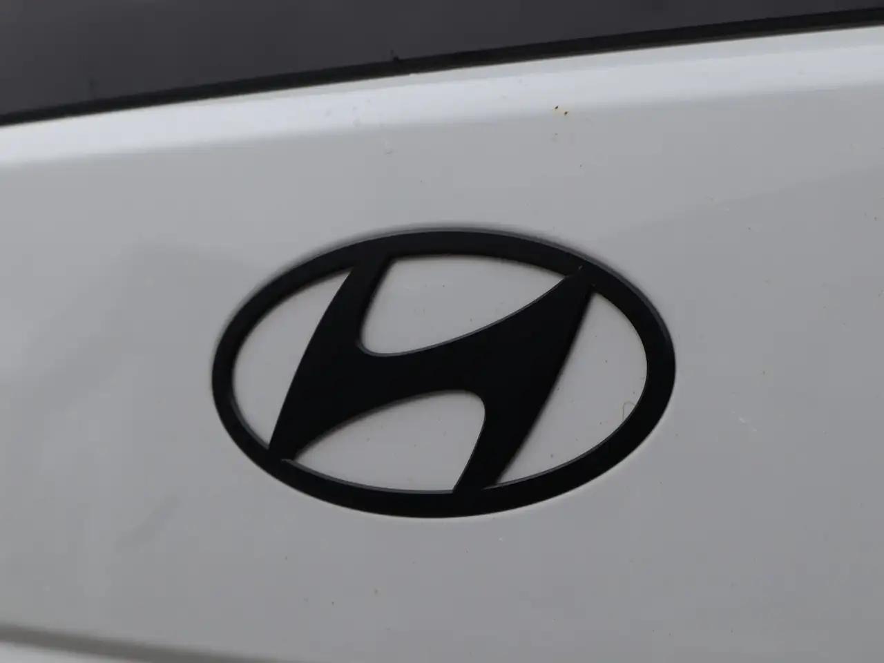 Hyundai SANTA FE photo Hyundai SANTA FE