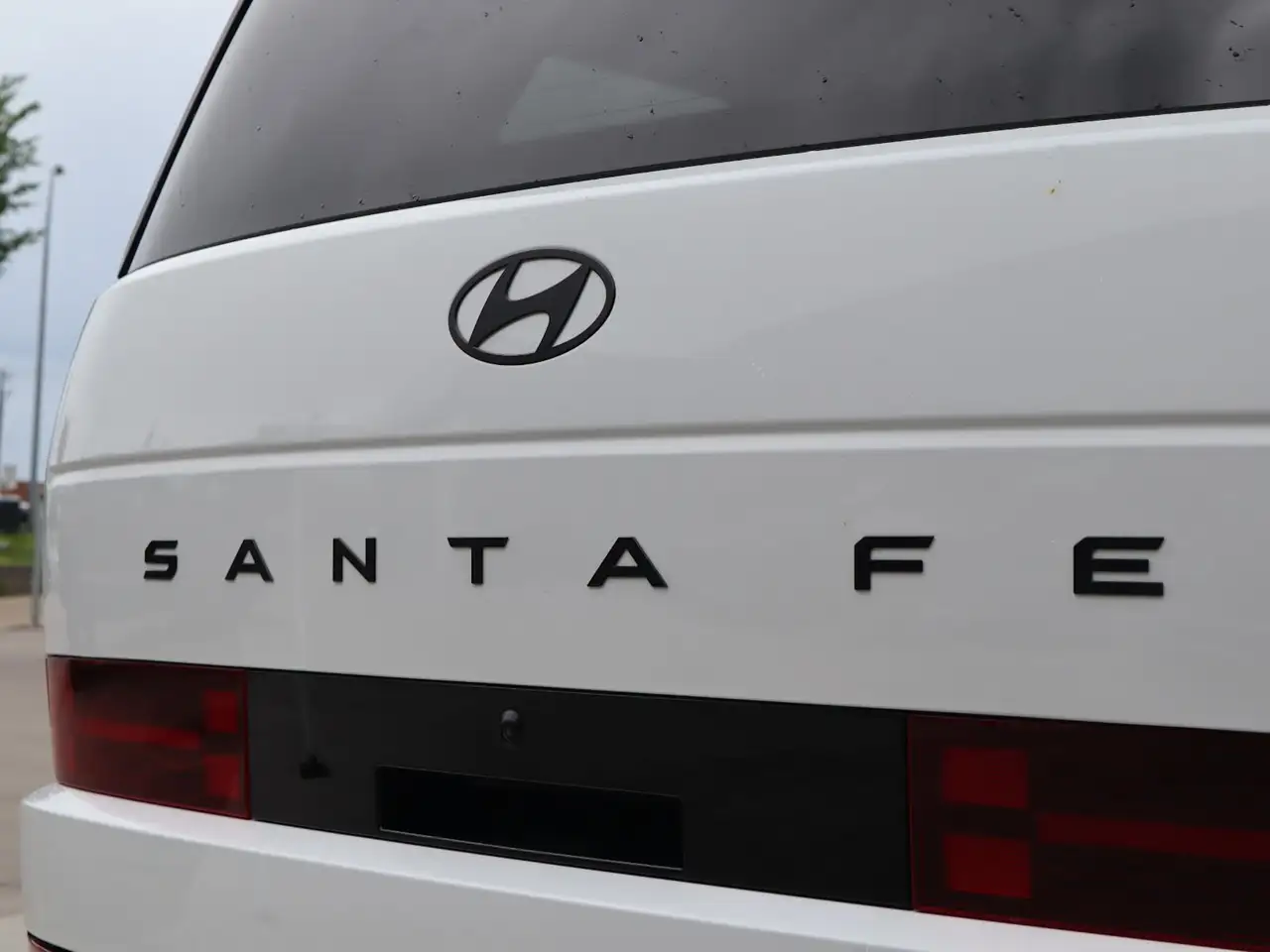 Hyundai SANTA FE photo Hyundai SANTA FE