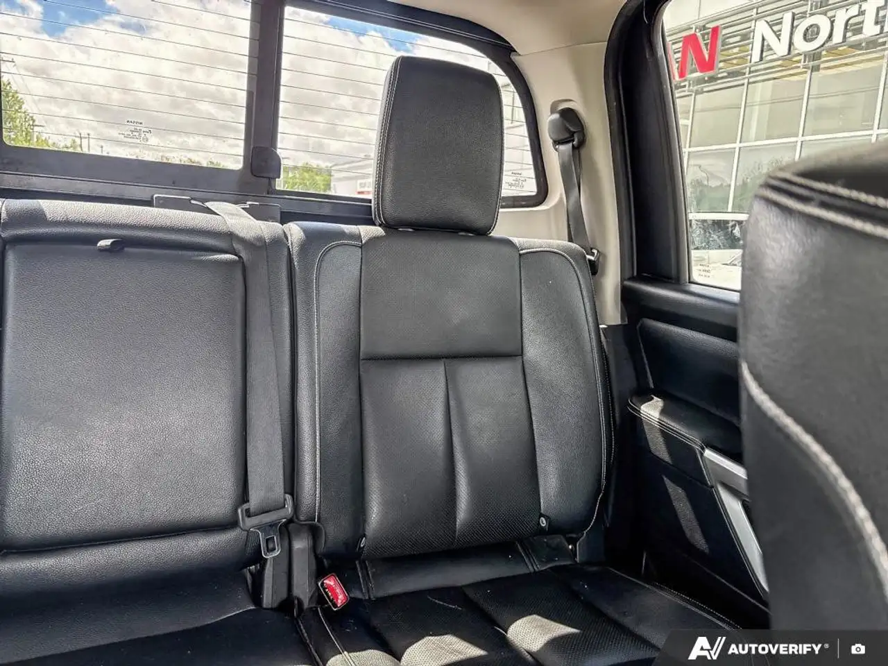 Nissan Titan XD снимка Nissan Titan XD