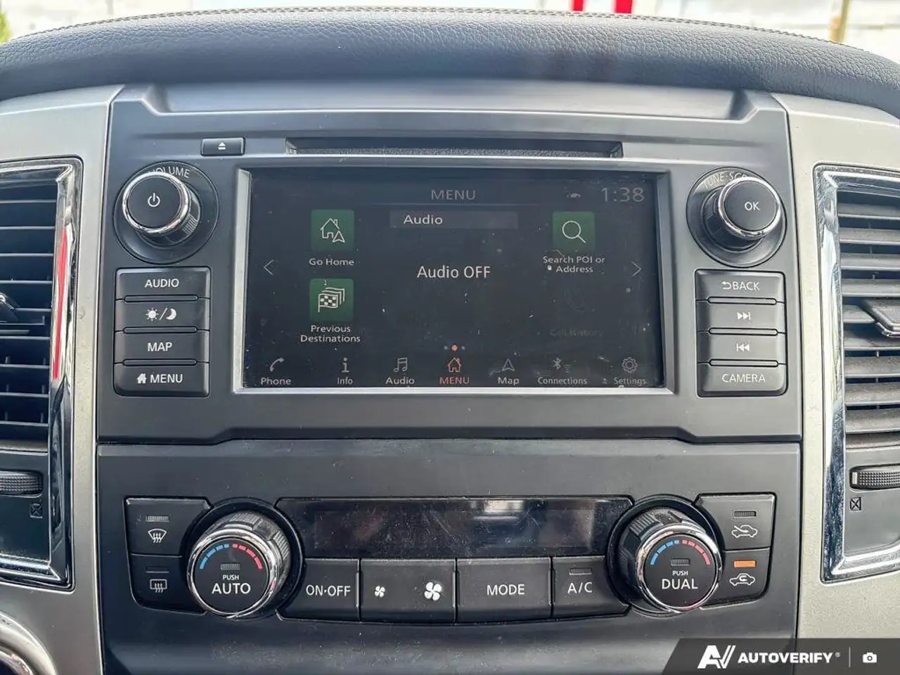 Nissan Titan XD снимка Nissan Titan XD