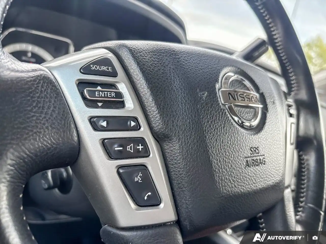 Nissan Titan XD снимка Nissan Titan XD