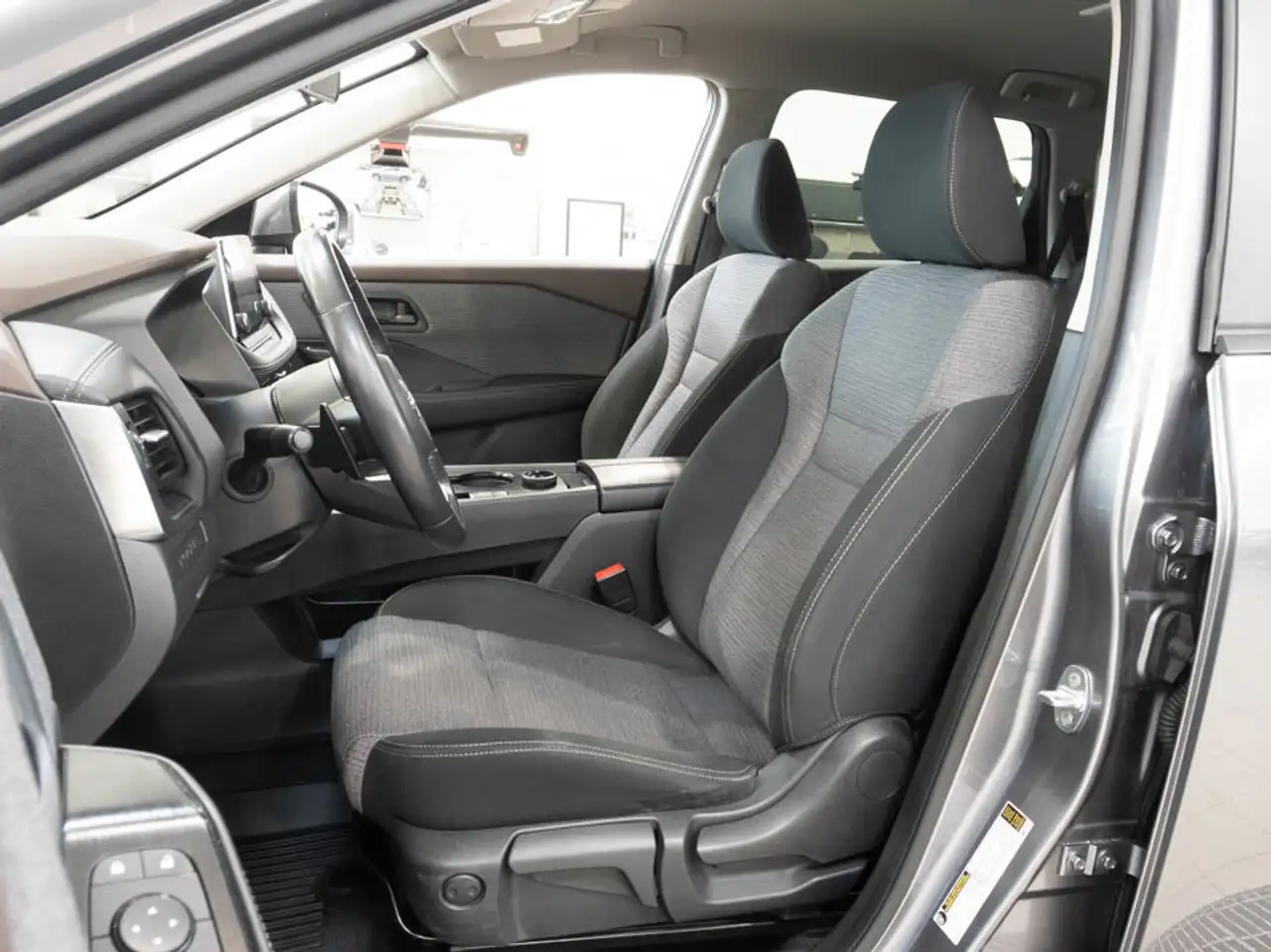 Nissan Rogue fotografie Nissan Rogue