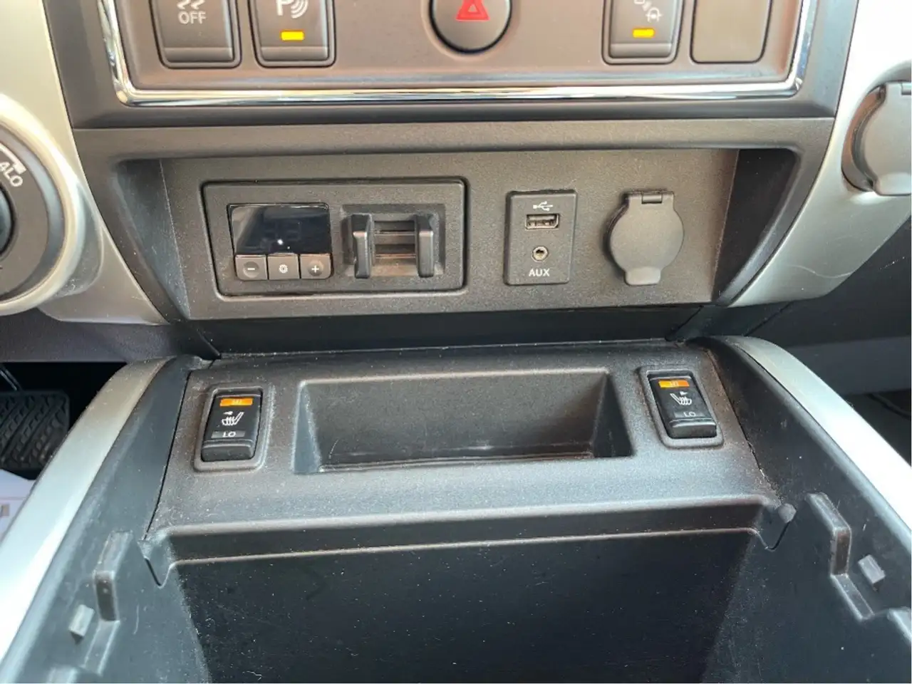 Nissan Titan XD снимка Nissan Titan XD