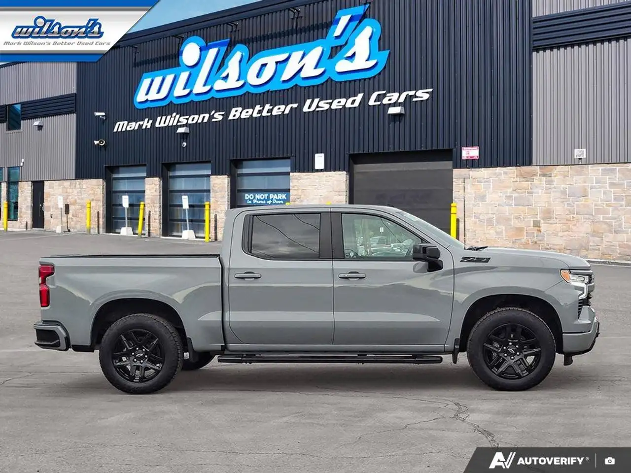 Chevrolet Silverado 1500 photo Chevrolet Silverado 1500