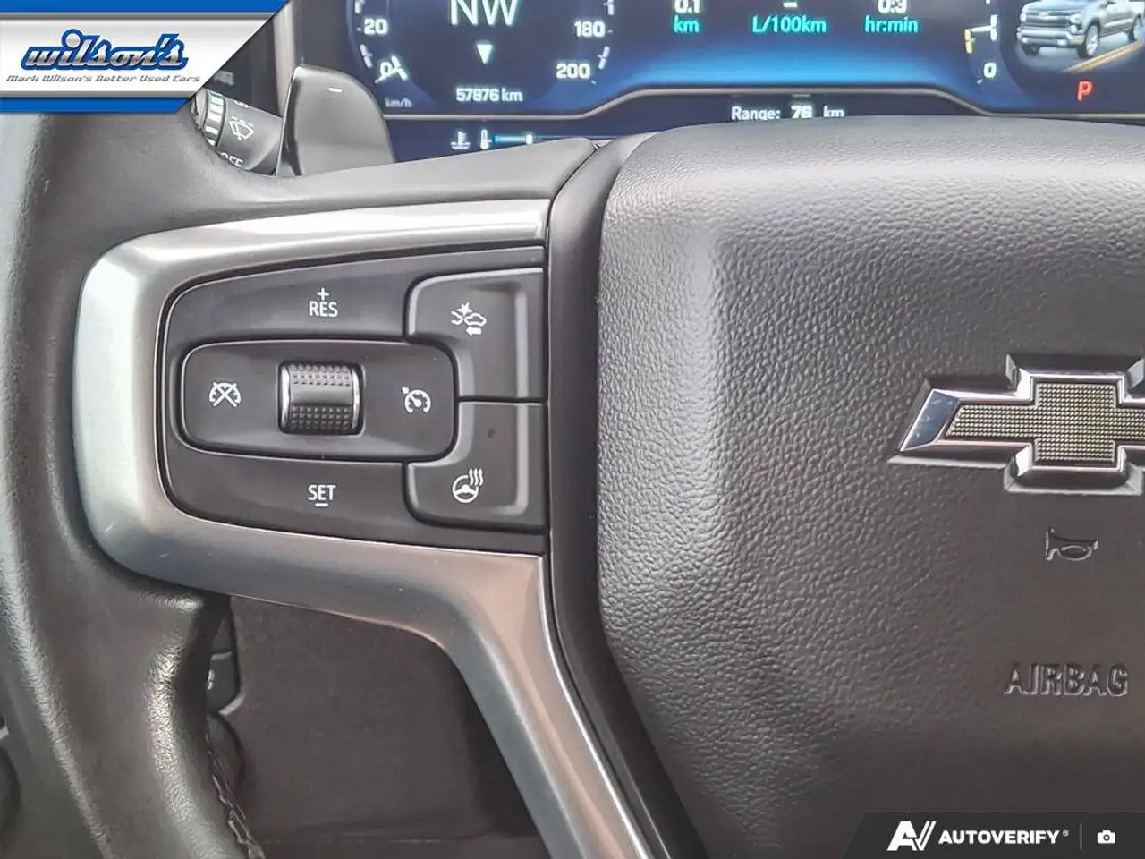 Chevrolet Silverado 1500 photo Chevrolet Silverado 1500