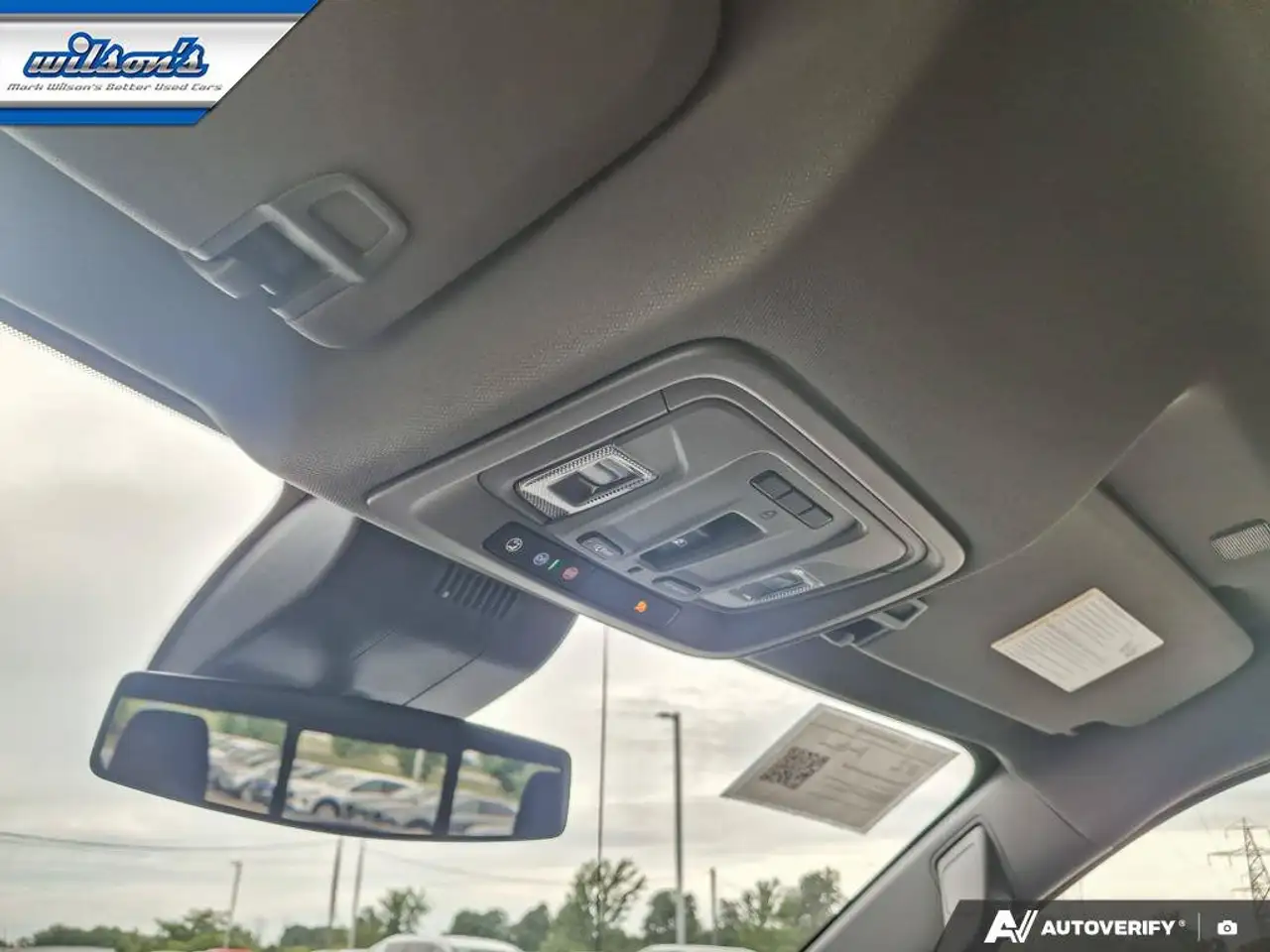 Chevrolet Silverado 1500 photo Chevrolet Silverado 1500