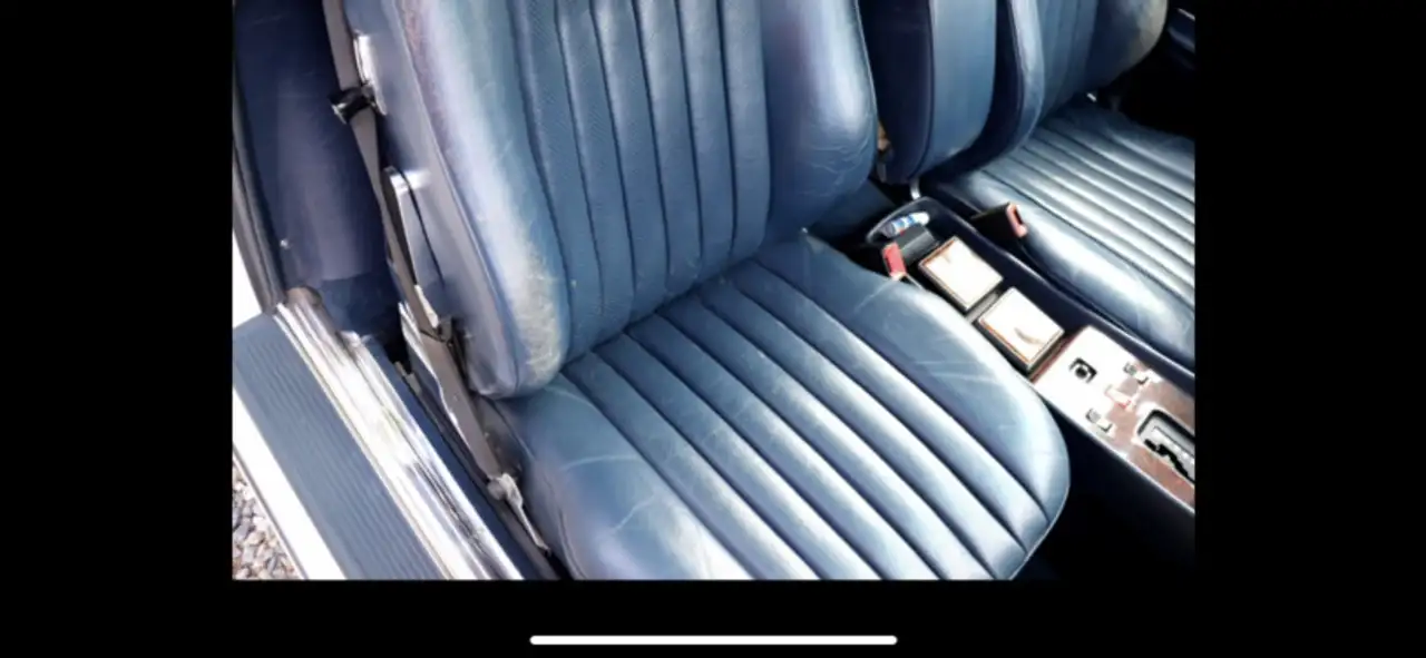 Mercedes-Benz 560 снимка Mercedes-Benz 560