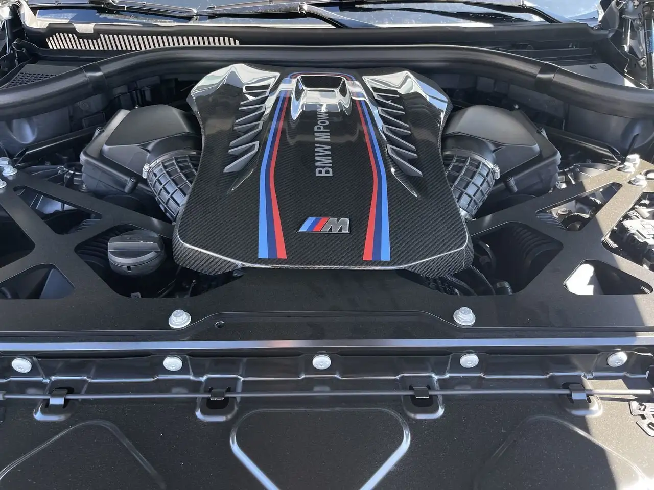 BMW X5 M снимка BMW X5 M