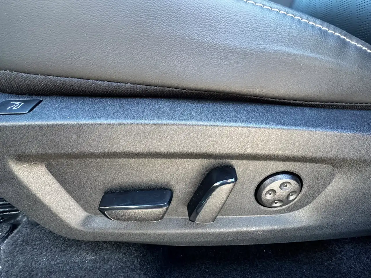 Nissan Murano снимка Nissan Murano