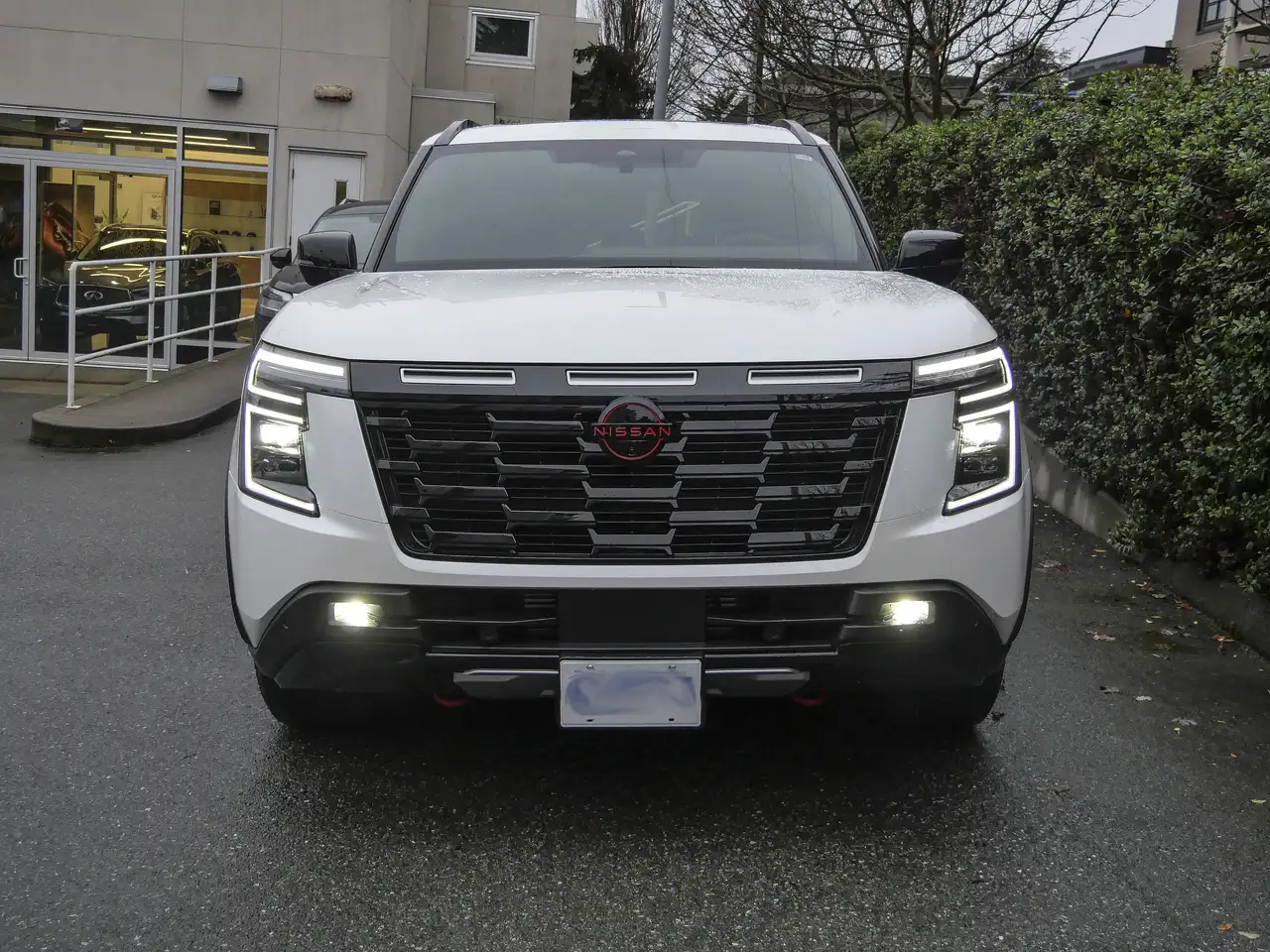 Nissan Armada снимка Nissan Armada