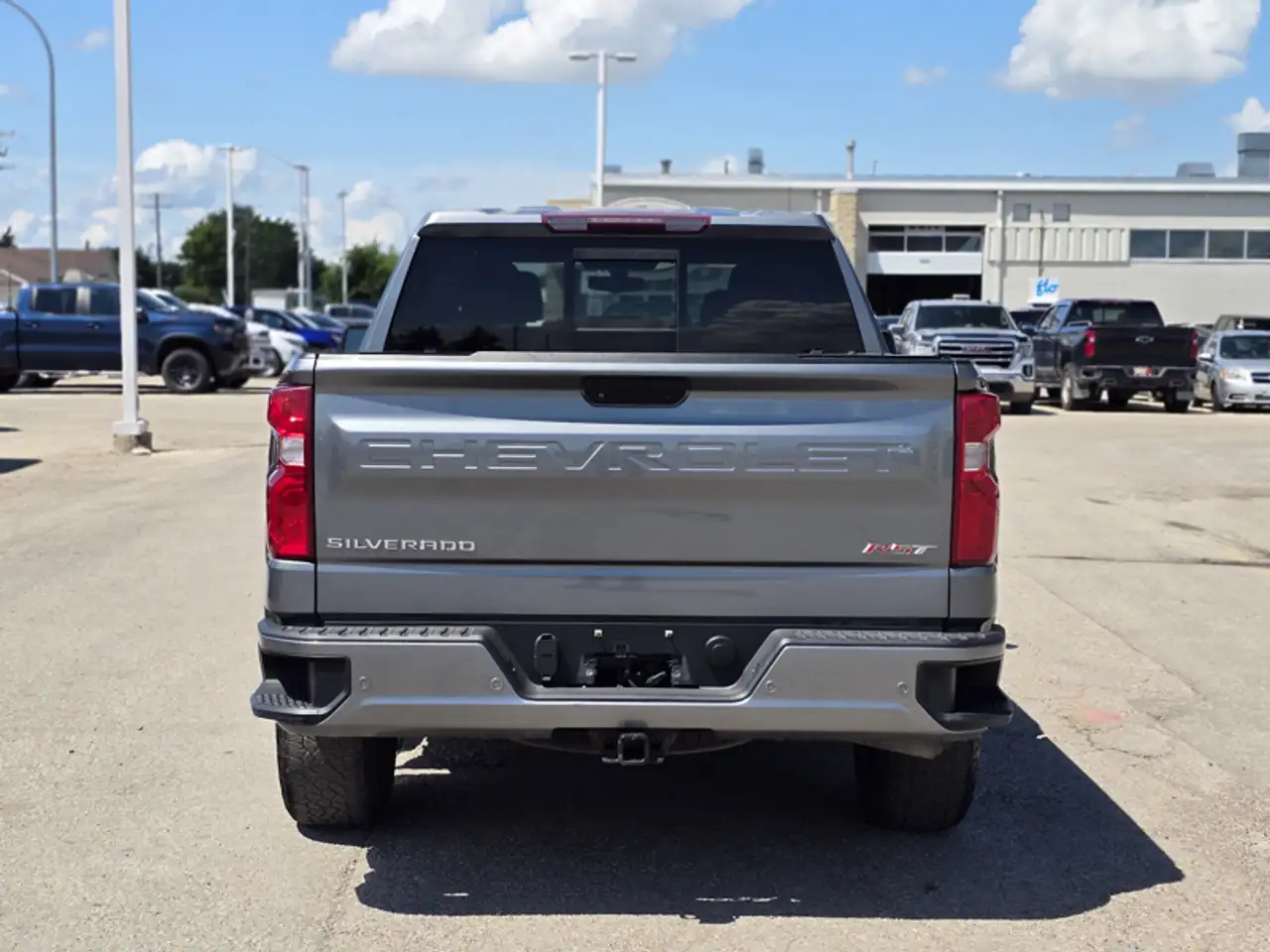 Chevrolet Silverado 1500 photo Chevrolet Silverado 1500